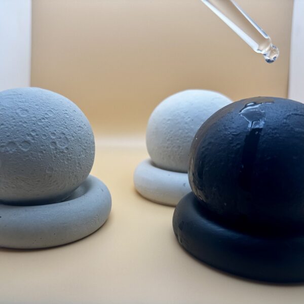 Minimalist Concrete Essential Oil Diffuser with Tray - Image 5